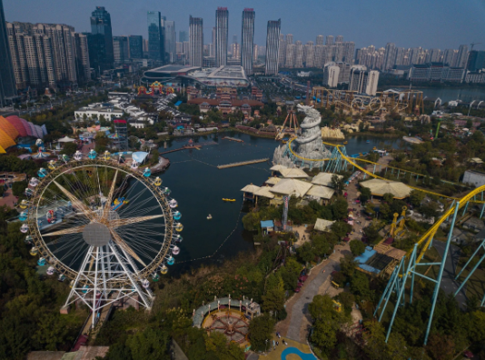 立柱式检票机卡项核销：合肥多项目乐园的运营革新与厂家选择策略