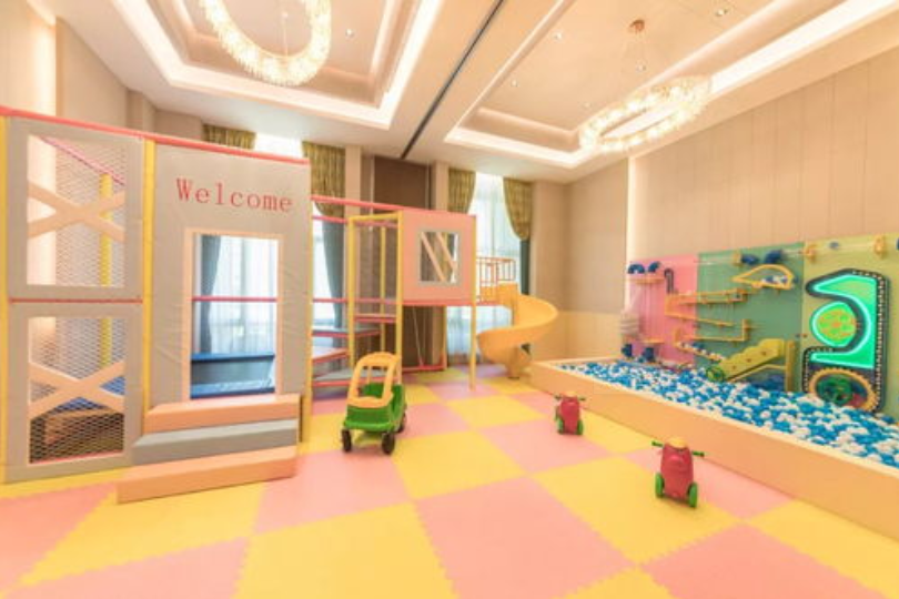 郑州室内儿童乐园闸机系统如何选择，小泥人公司给您来全套方案