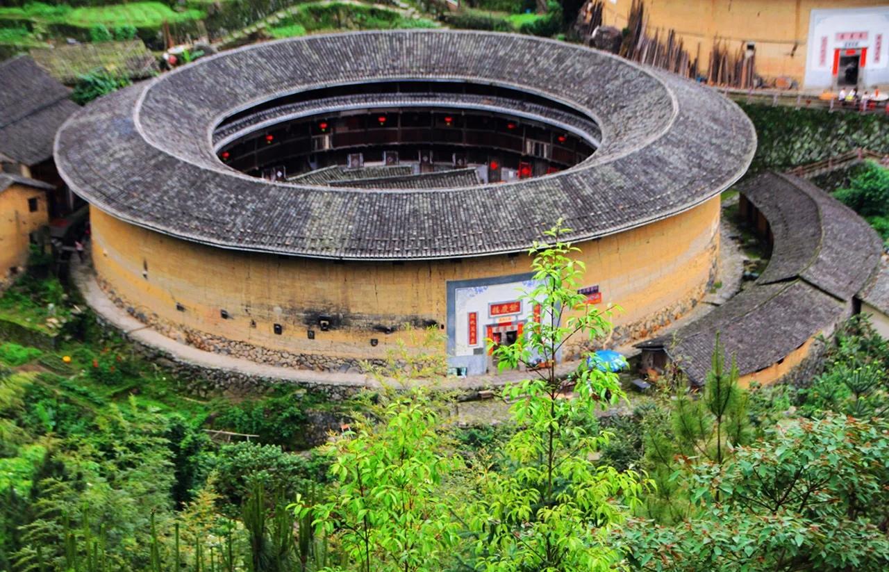 小泥人票务系统：适配福建土楼此类世遗景区的运营需要